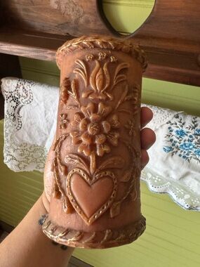 Embossed Floral Heart Carved Candle &Wooden pilar candle holder set